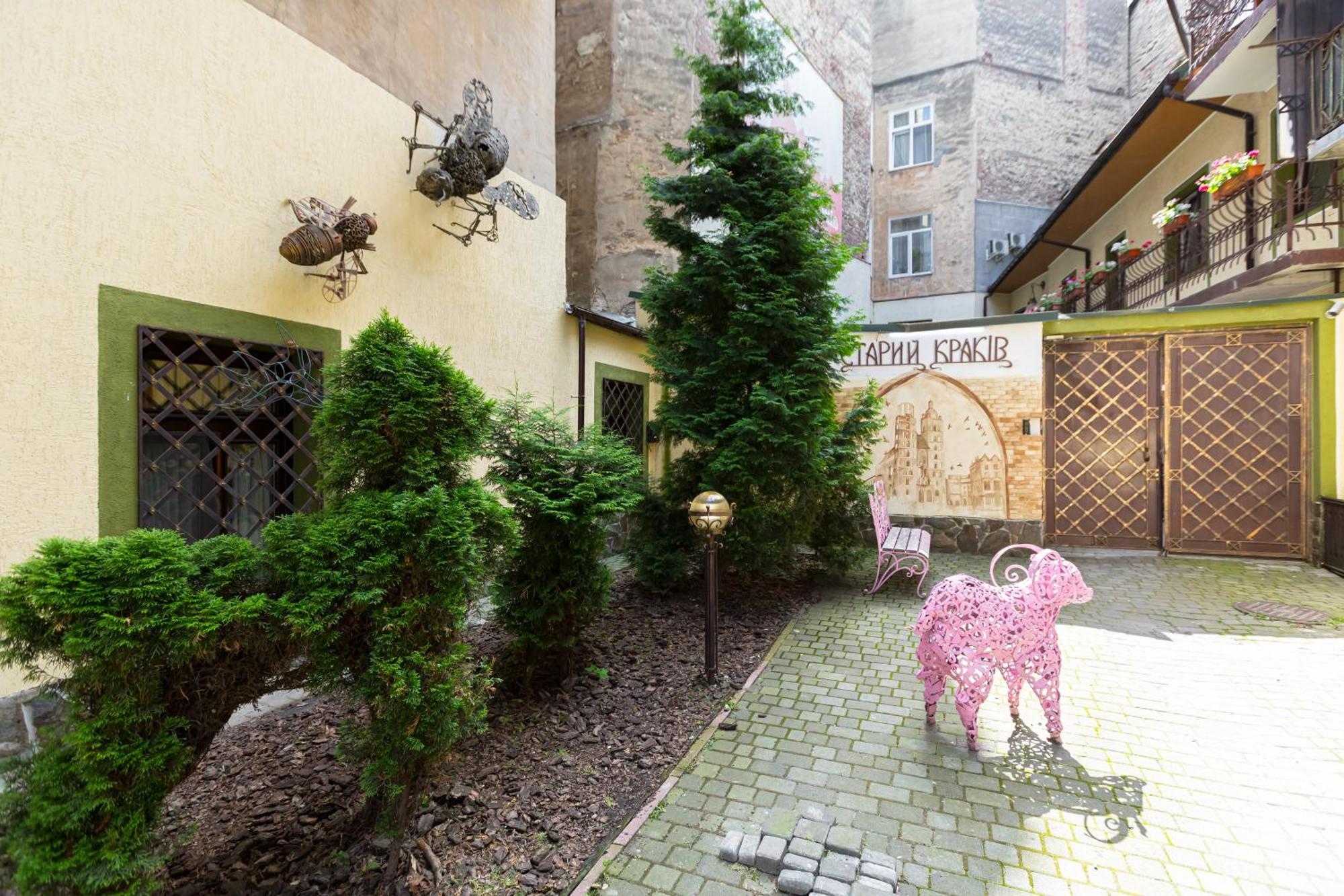 Hotel Staryi Krakiv Lwów Zewnętrze zdjęcie