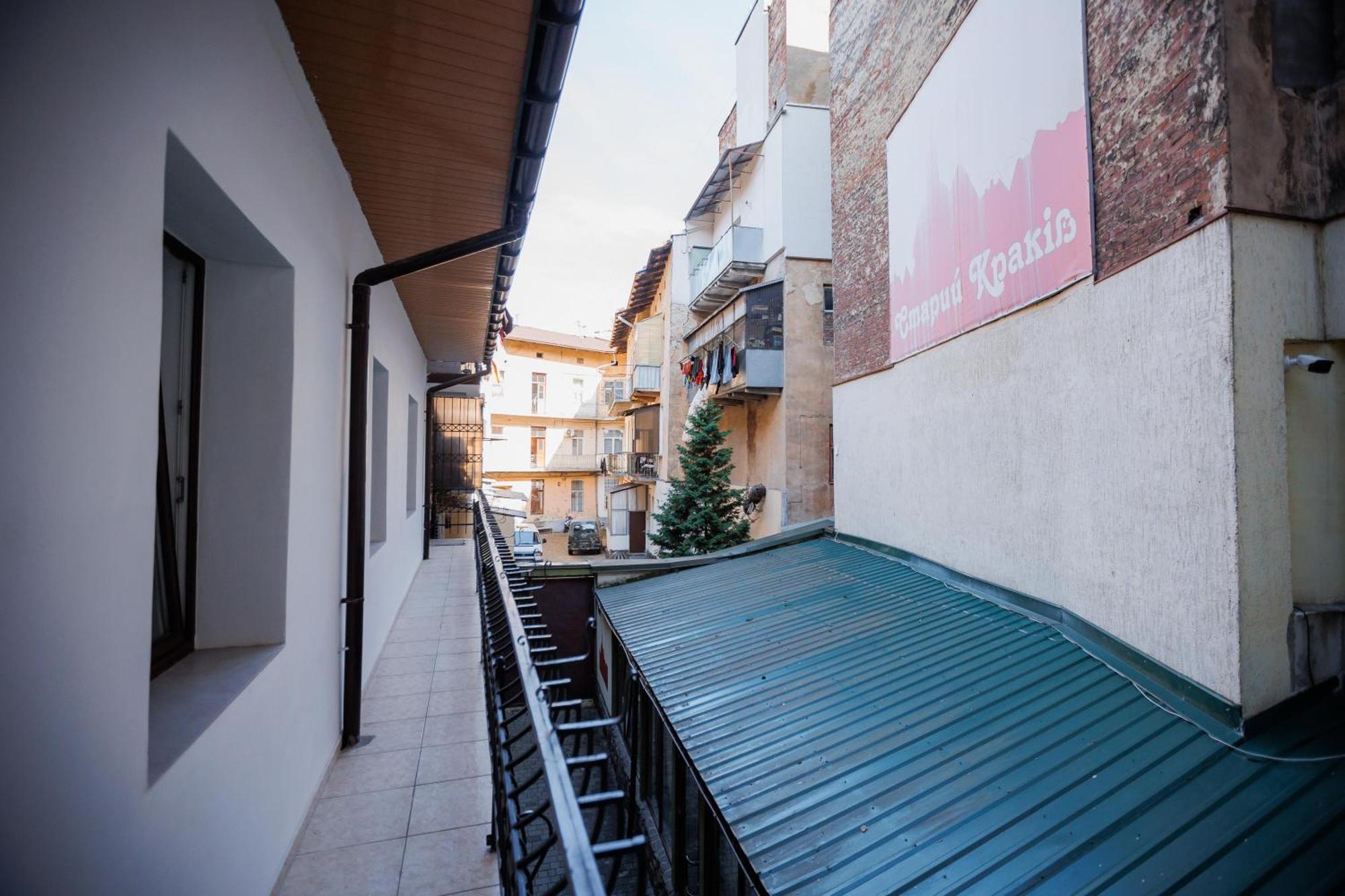 Hotel Staryi Krakiv Lwów Zewnętrze zdjęcie