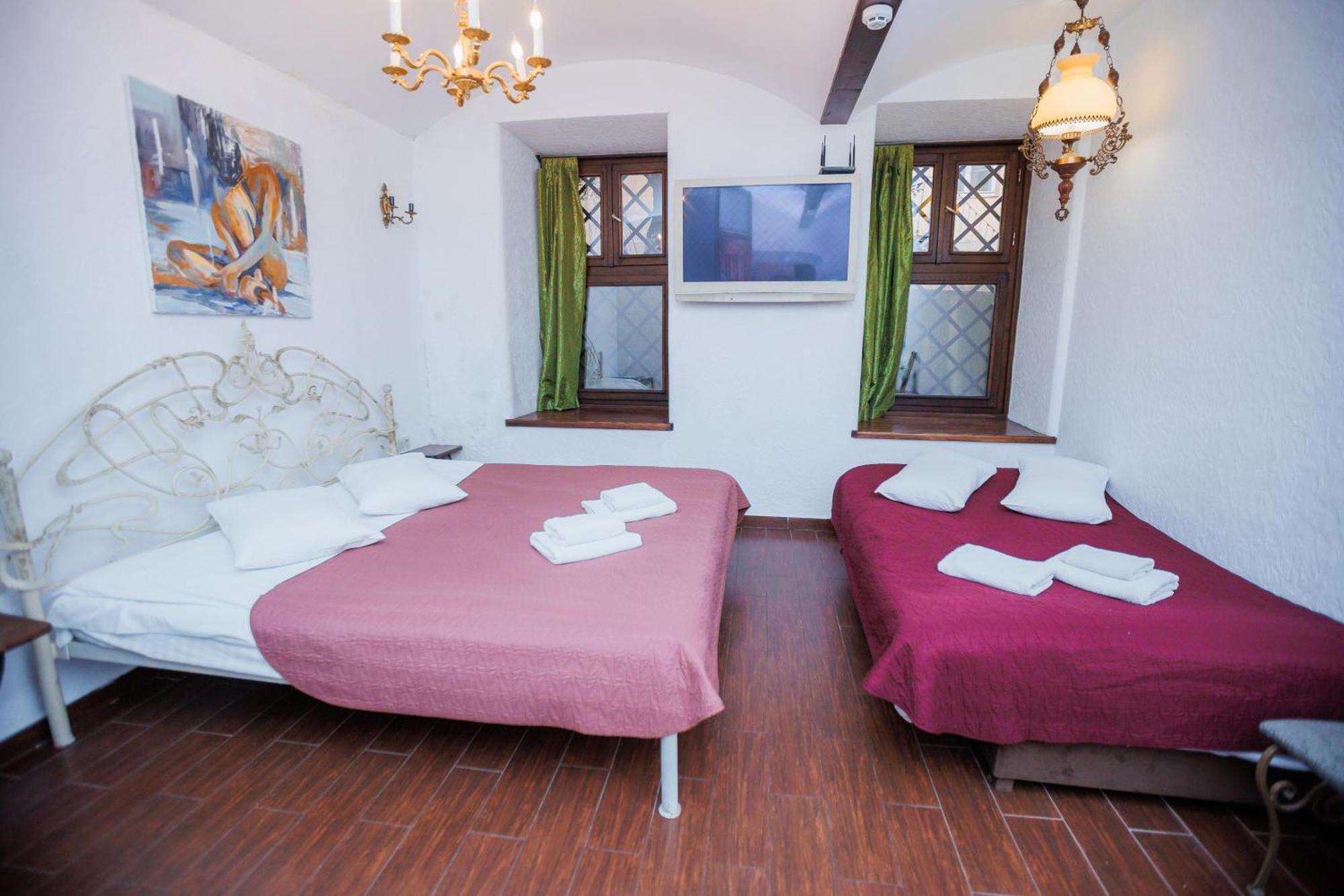 Hotel Staryi Krakiv Lwów Zewnętrze zdjęcie