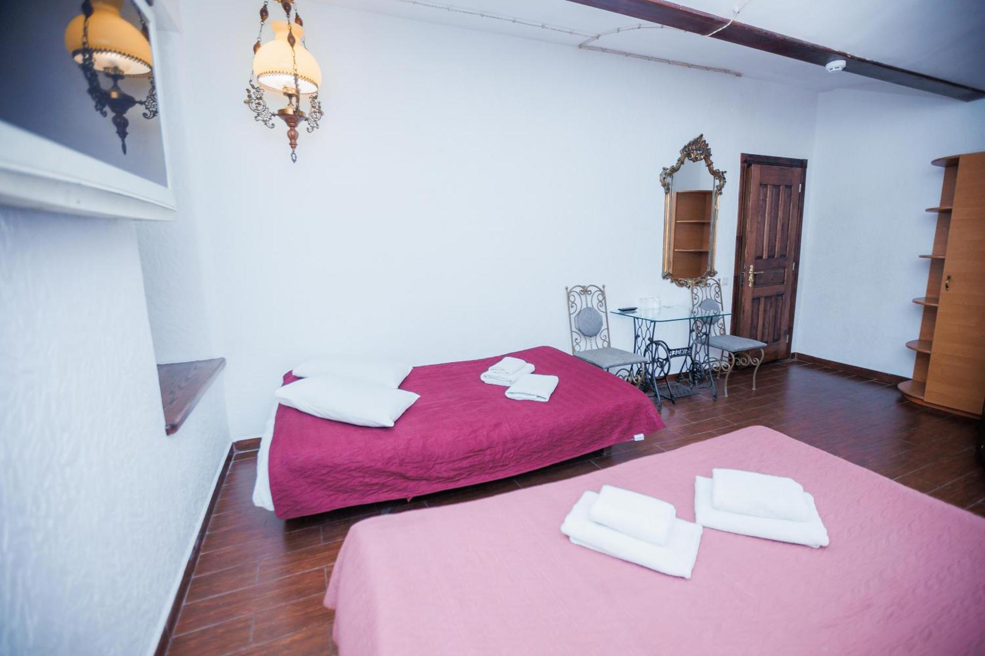 Hotel Staryi Krakiv Lwów Zewnętrze zdjęcie