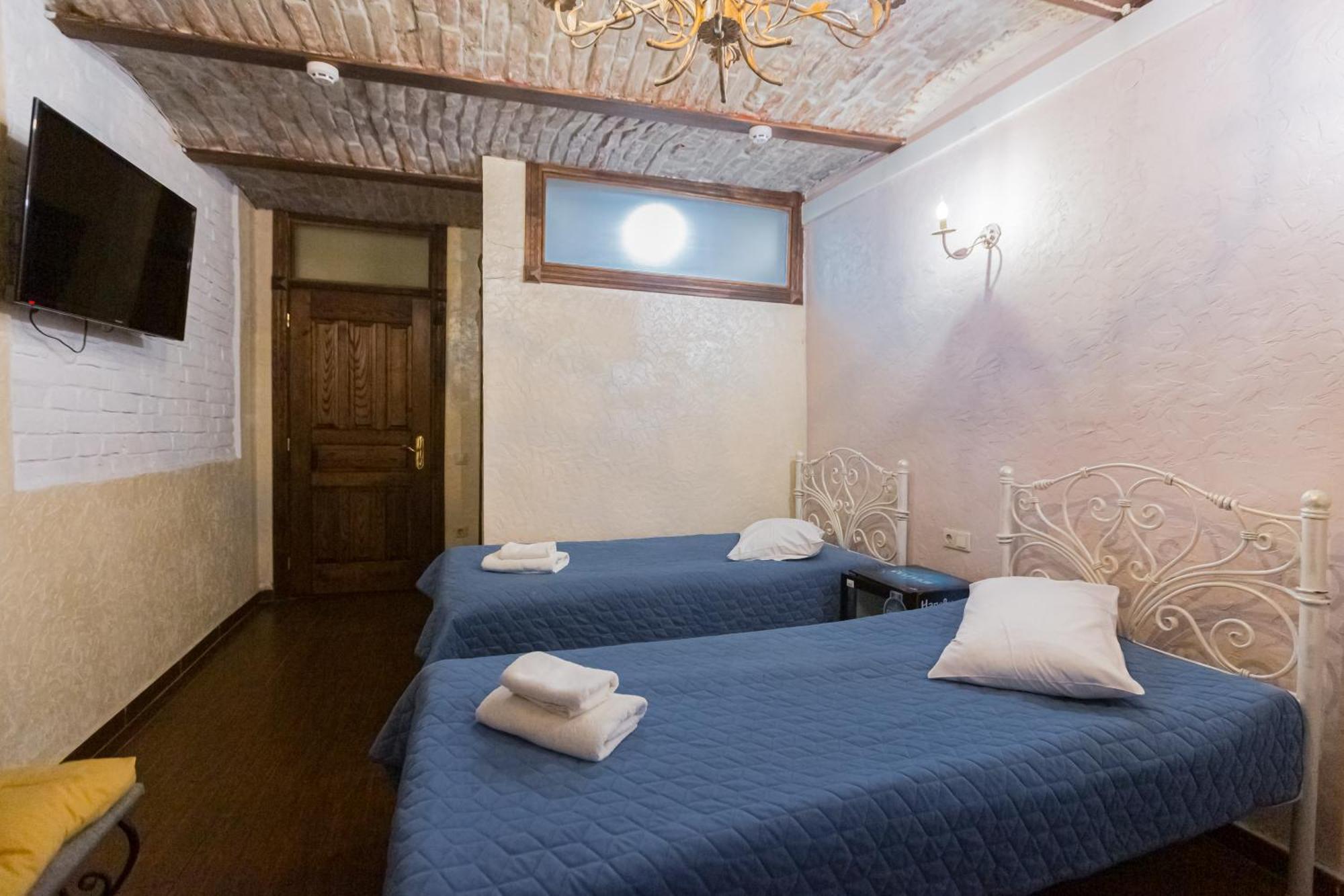 Hotel Staryi Krakiv Lwów Zewnętrze zdjęcie